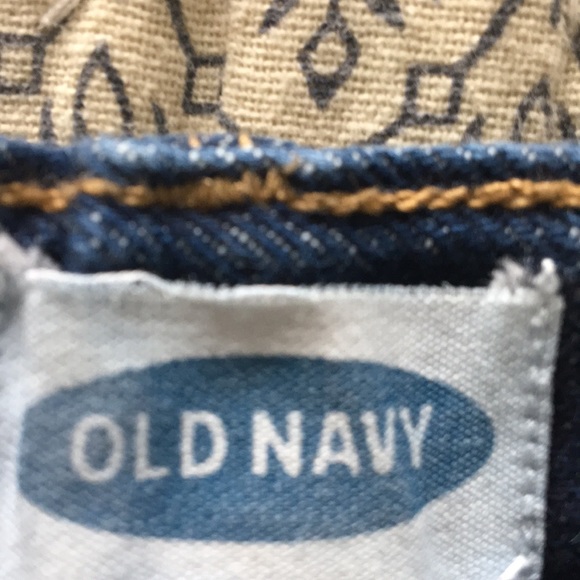 Shorts - Picture 4 of 4